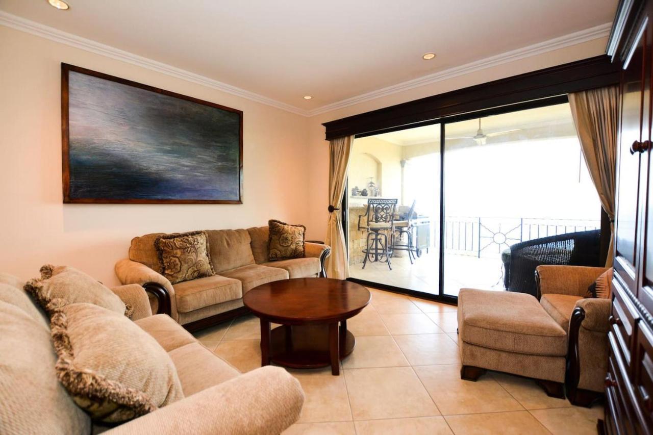 Exquisitely Decorated 5Th-Floor Aerie With Views Of Two Bays In Flamingo Villa Playa Flamingo Dış mekan fotoğraf